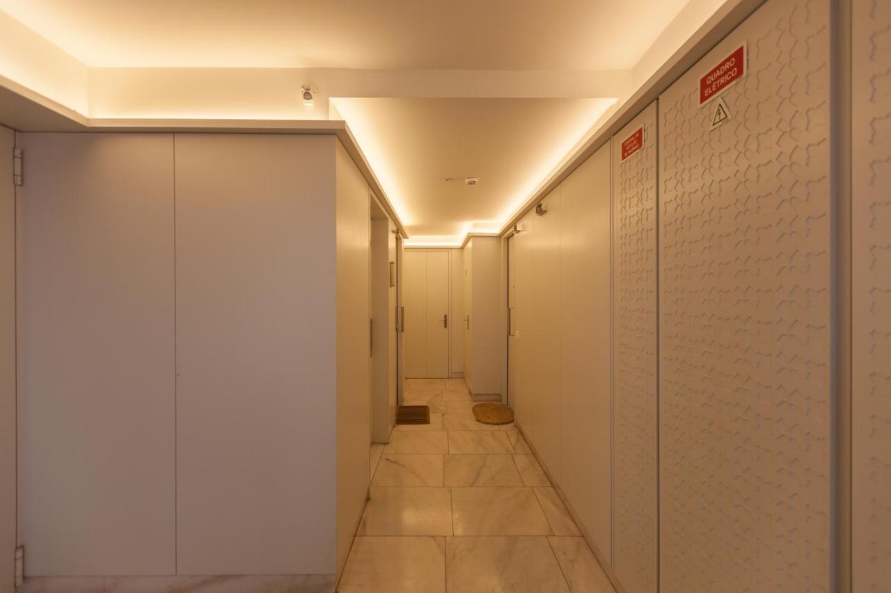 Flh Av. Liberdade Stunning With Balcony & Parking Apartamento